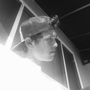 Meet your Posher, Reese